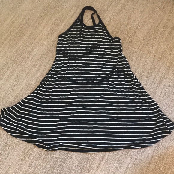 Saturday Sunday Dresses & Skirts - Saturday Sunday - strappy flowy casual dress